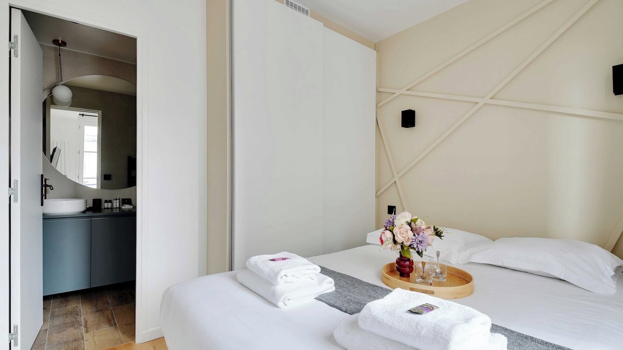Photo of Bedroom in Quinze-Vingts
