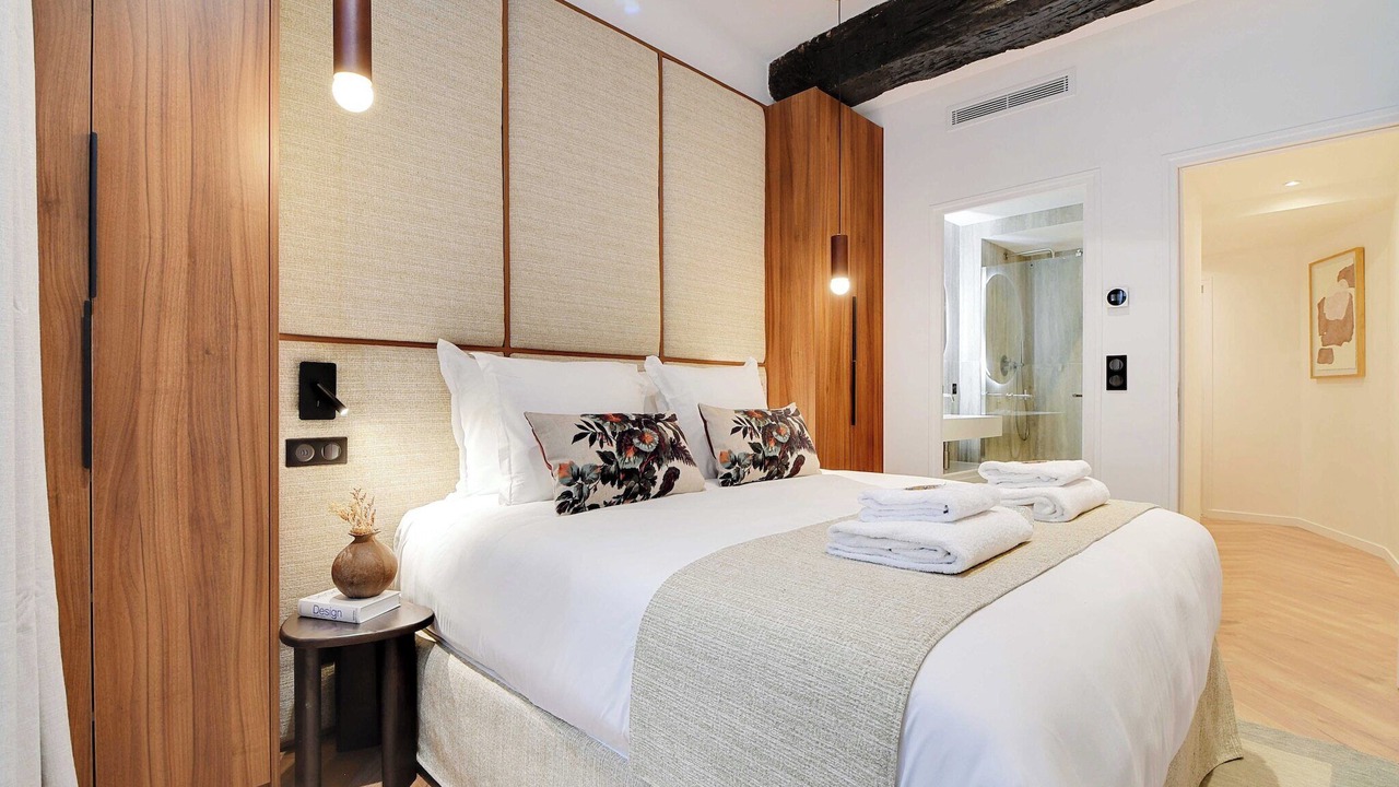 Photo of Bedroom in Sorbonne