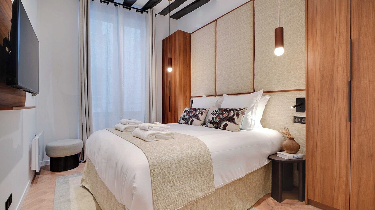 Photo of Bedroom in Sorbonne