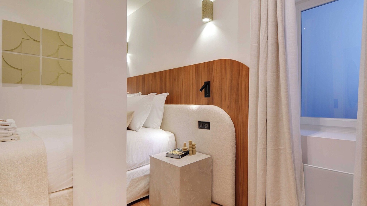 Photo of Bedroom in Sorbonne