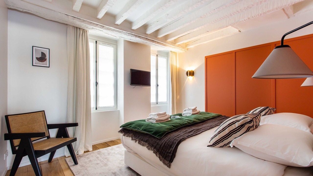 Photo of Bedroom in Notre Dame