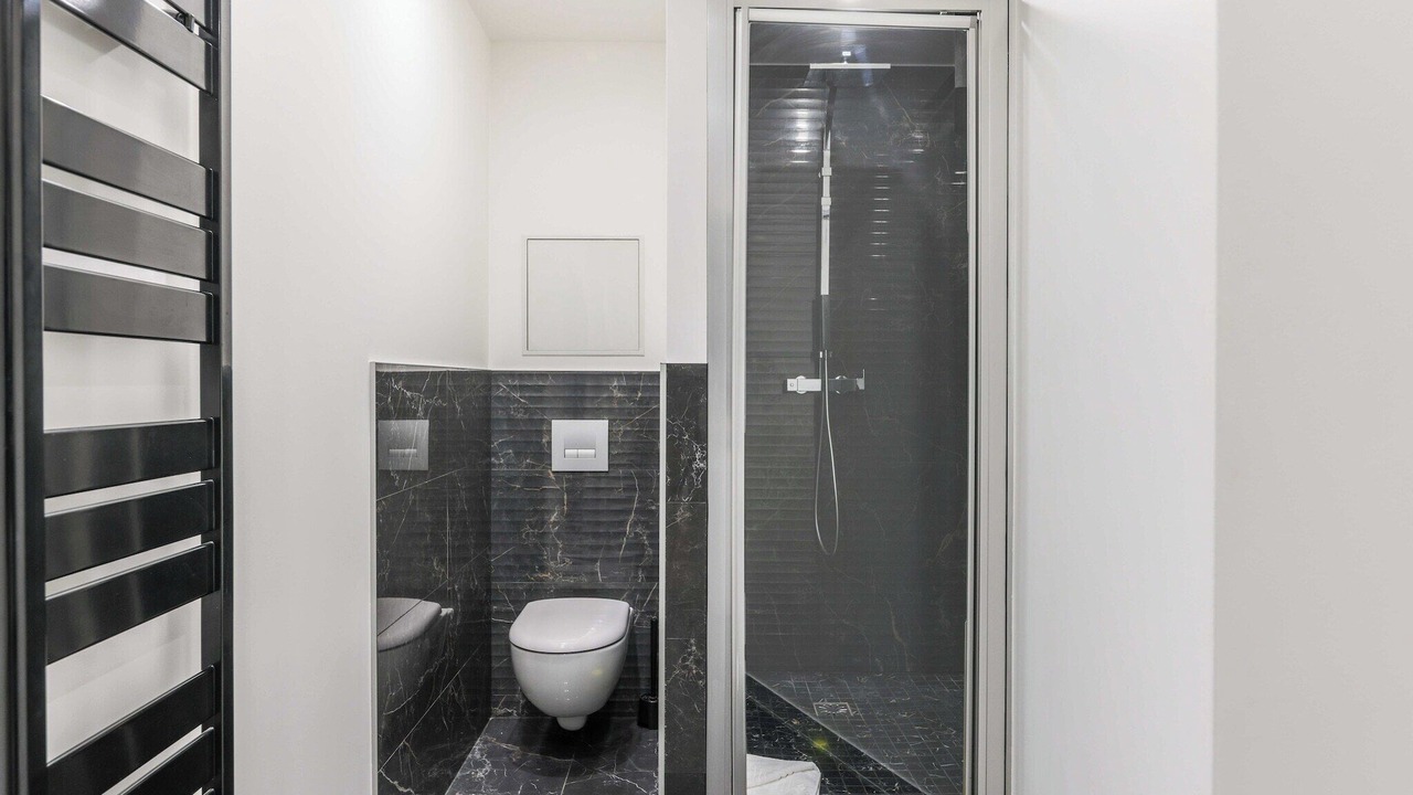 Photo of Bathroom in Charonne