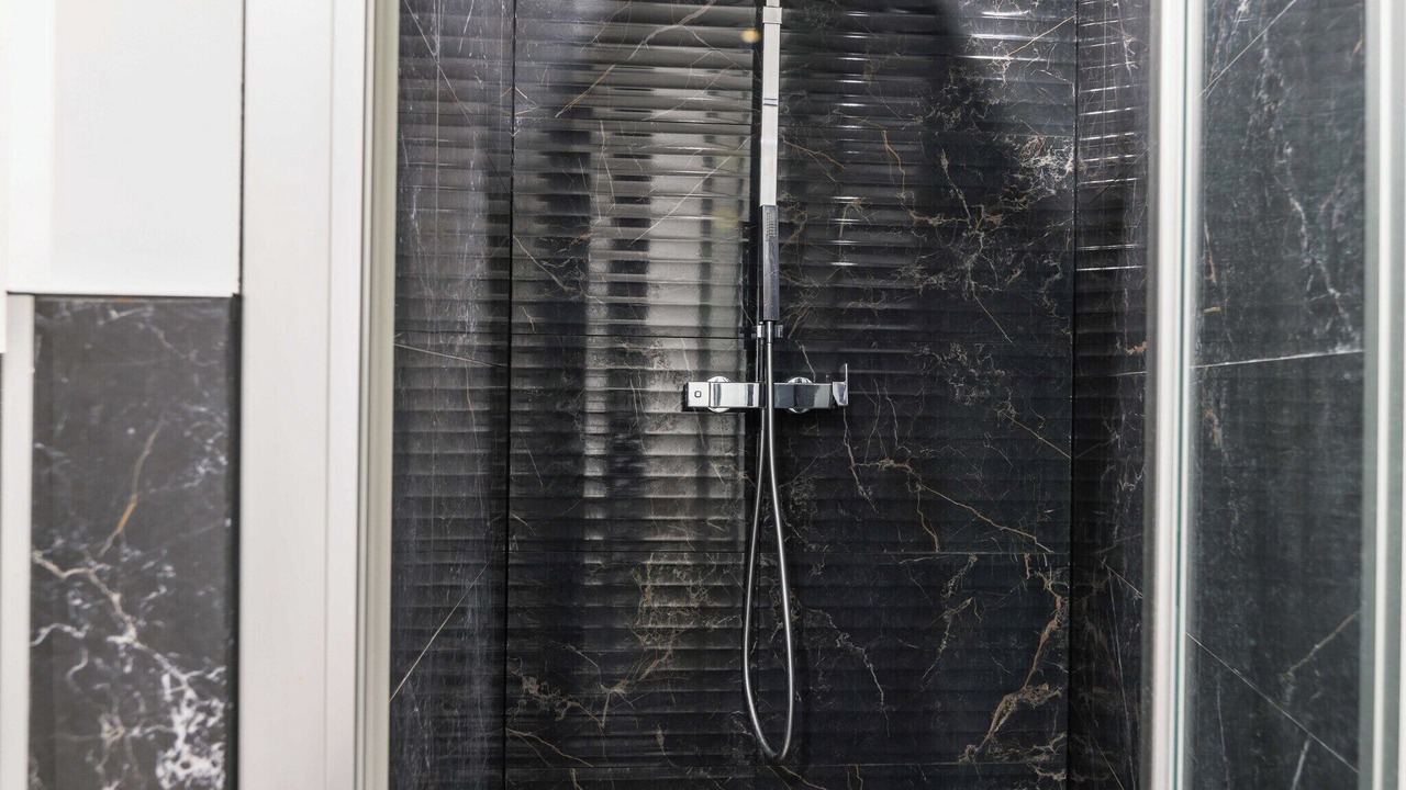 Photo of Bathroom in Charonne