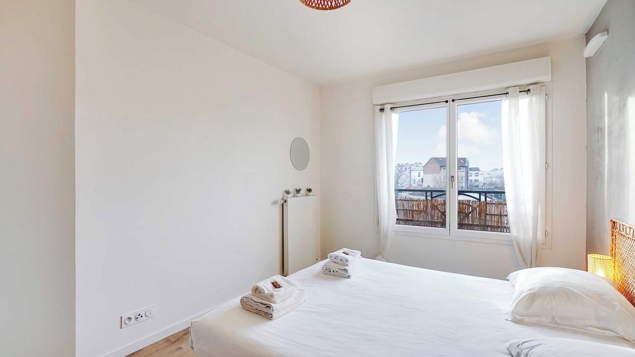 Photo of Bedroom in Les Puces de Saint-Ouen