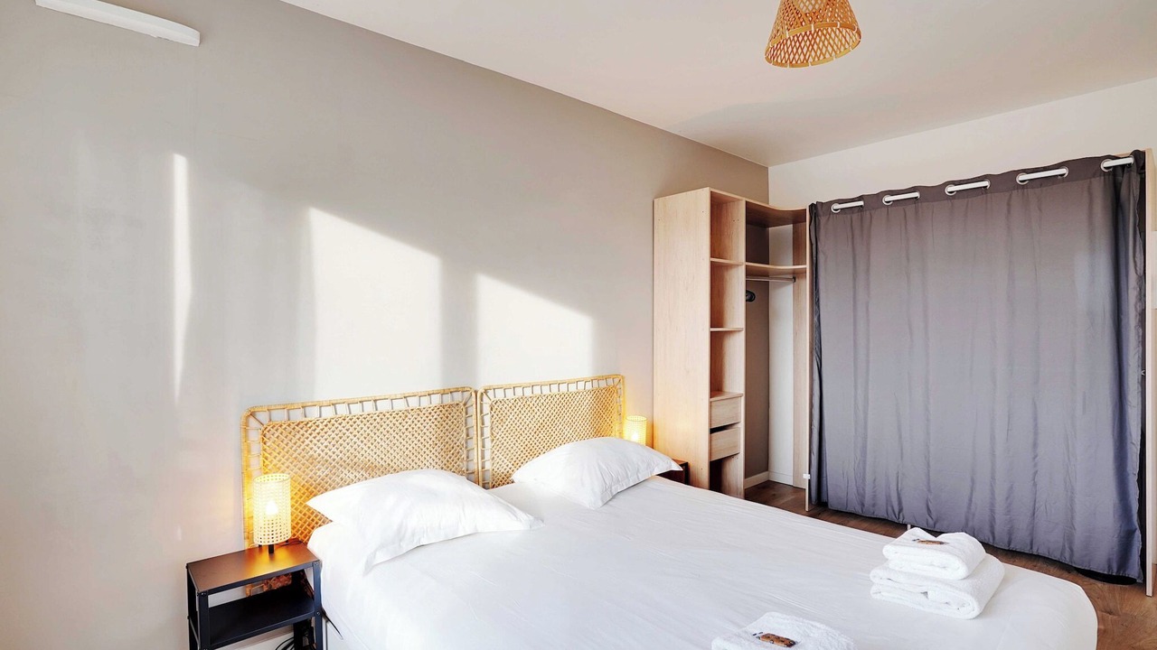 Photo of Bedroom in Les Puces de Saint-Ouen