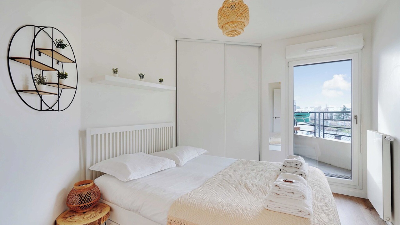 Photo of Bedroom in Les Puces de Saint-Ouen
