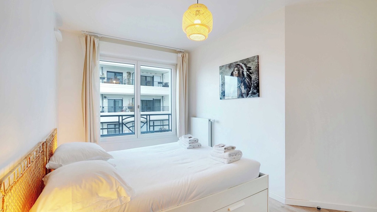 Photo of Bedroom in Les Puces de Saint-Ouen