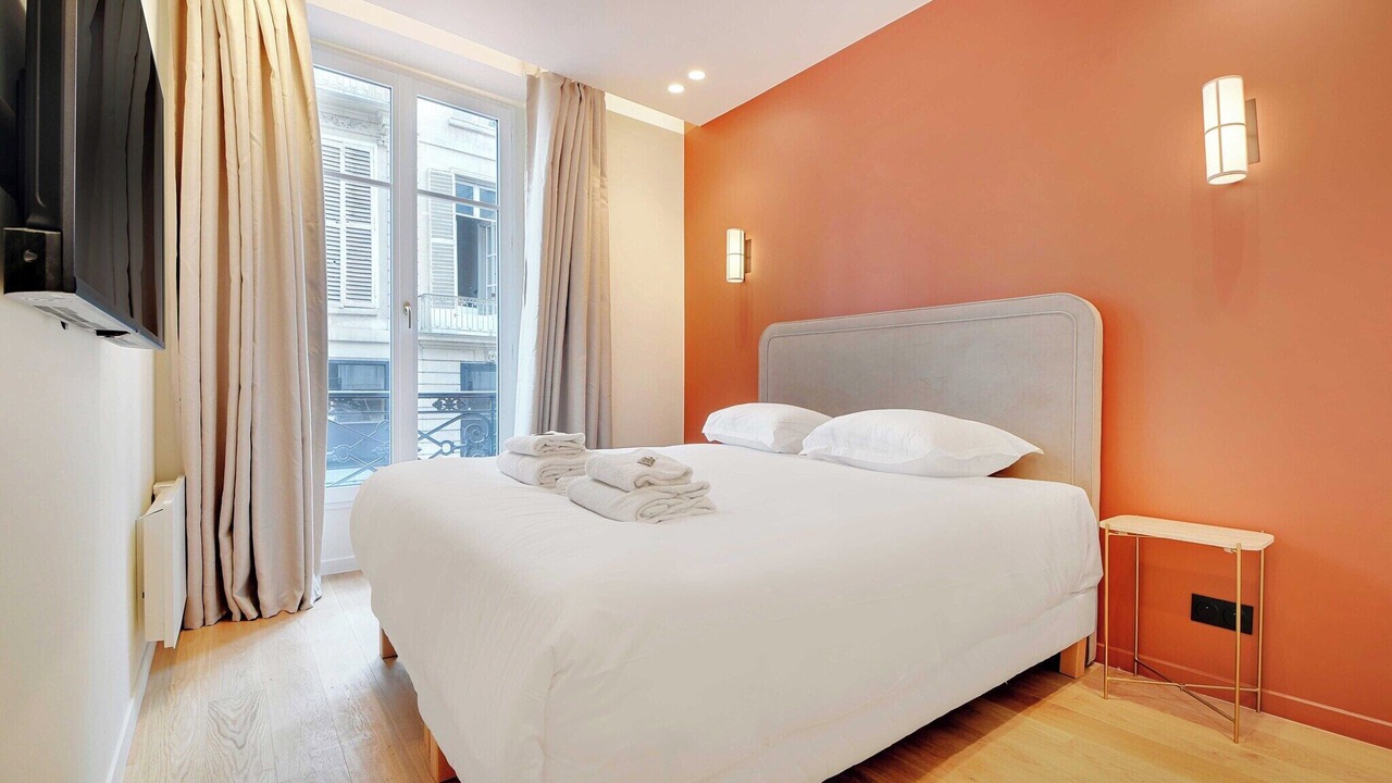 Photo of Bedroom in Quartier du Faubourg-Montmartre
