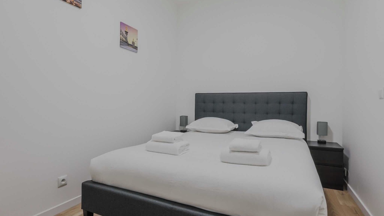 Photo of Bedroom in Levallois-Perret