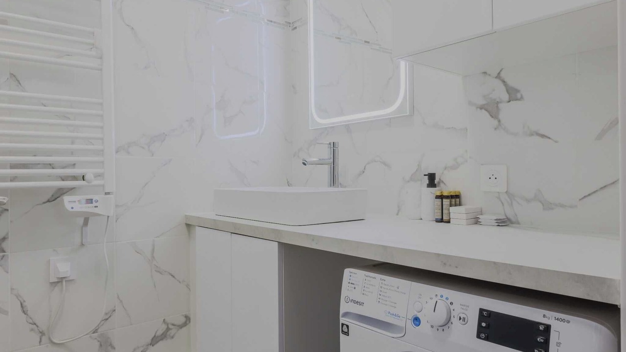 Photo of Bathroom in Levallois-Perret