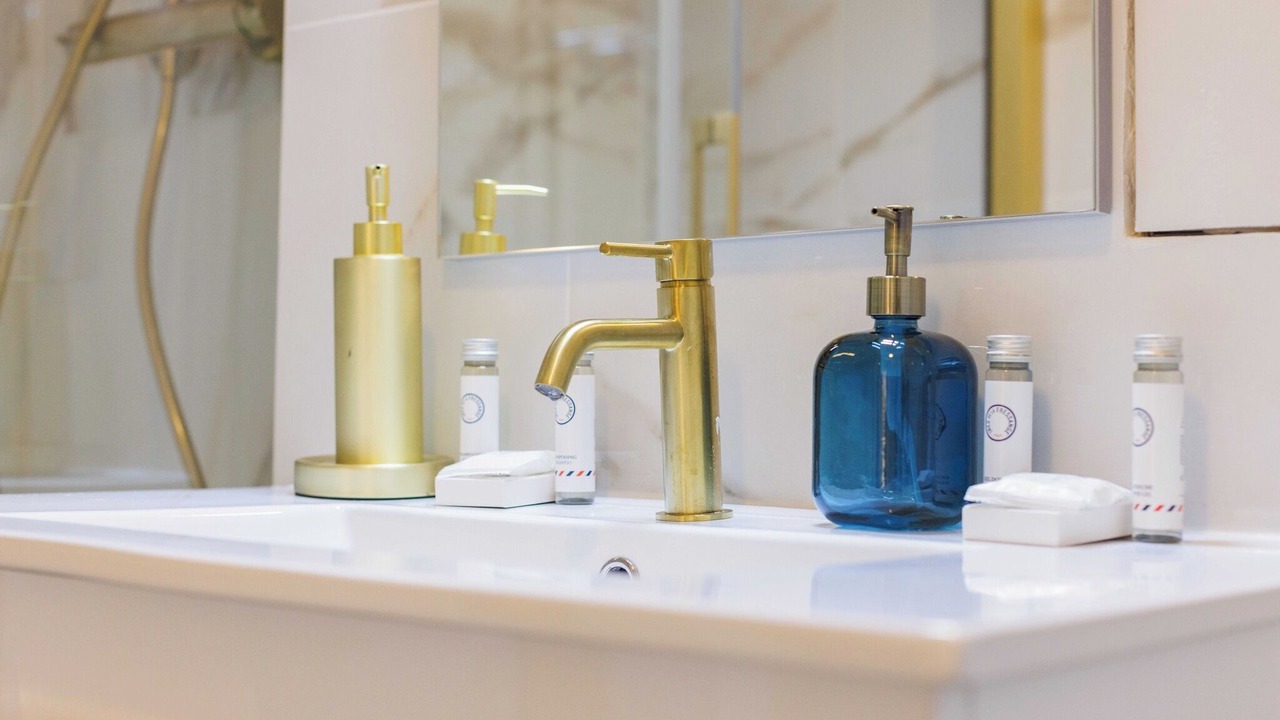 Photo of Bathroom in Parc-de-Montsouris