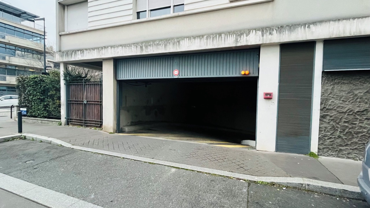 Photo of Outdoor in Saint-Denis
