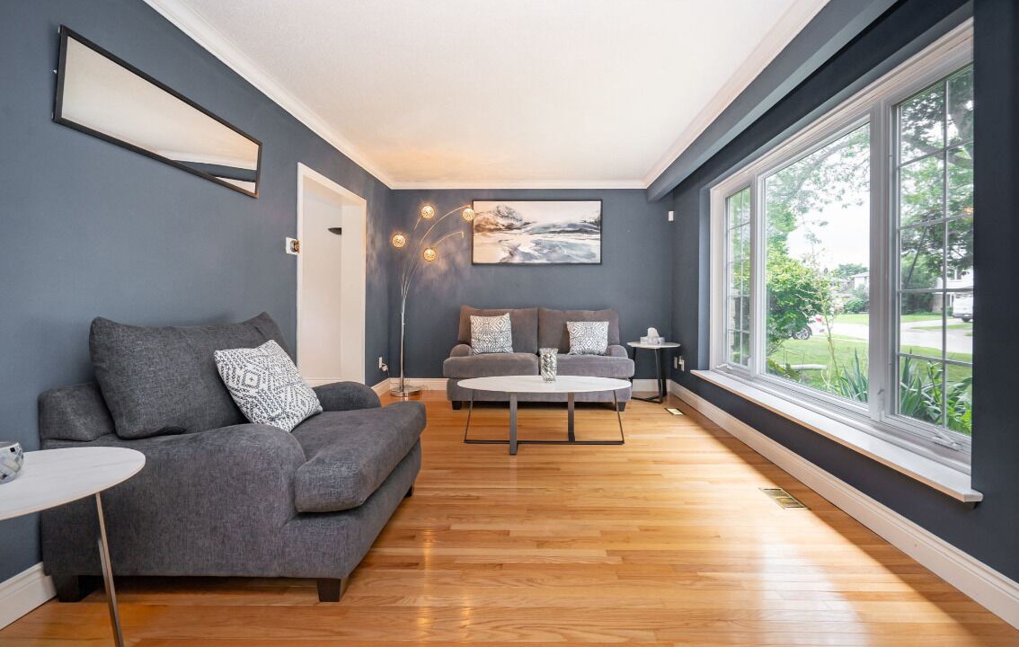 Photo of Livingroom in Brampton