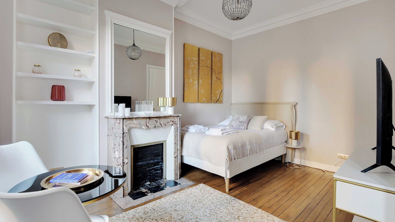Photo of Bedroom in Batignolles