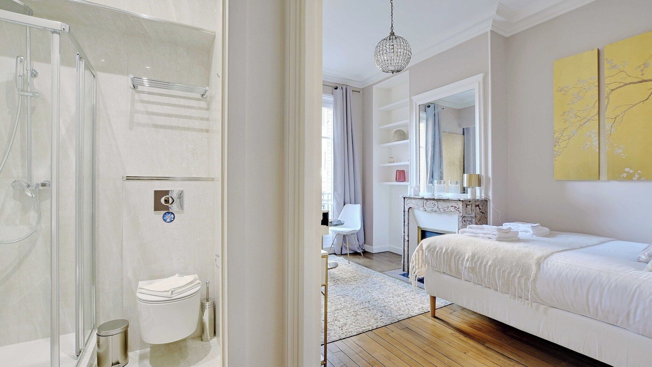 Photo of Bathroom in Batignolles
