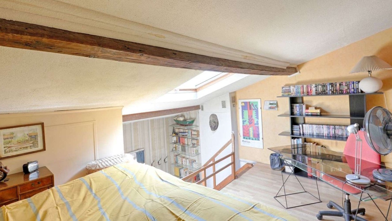 Photo of Bedroom in Malakoff