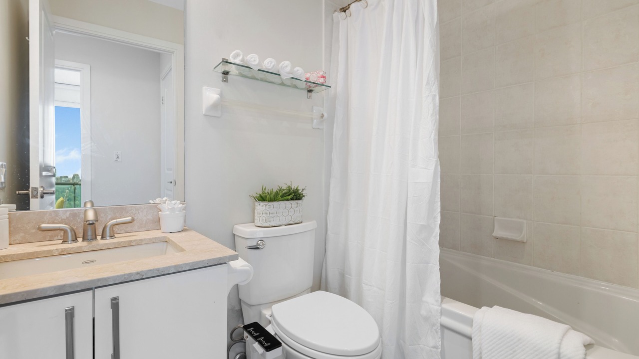 Photo of Bathroom in Yorkville