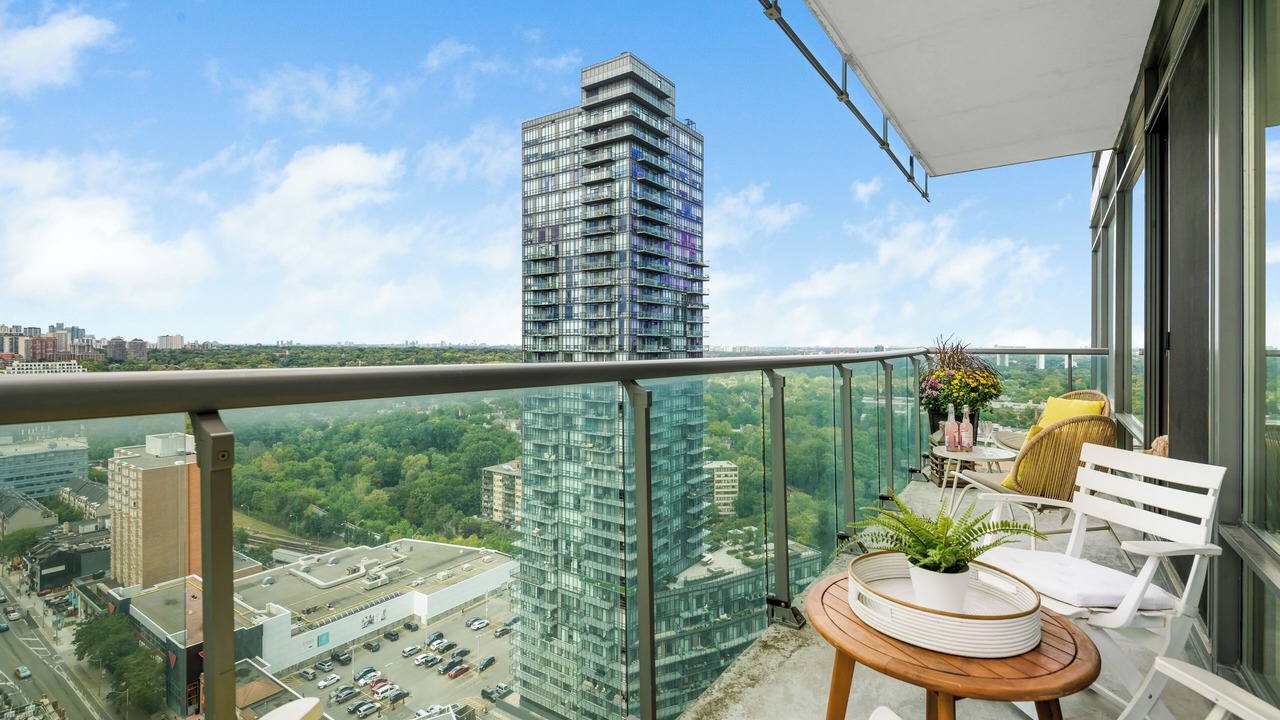 Photo of Outdoor in Yorkville
