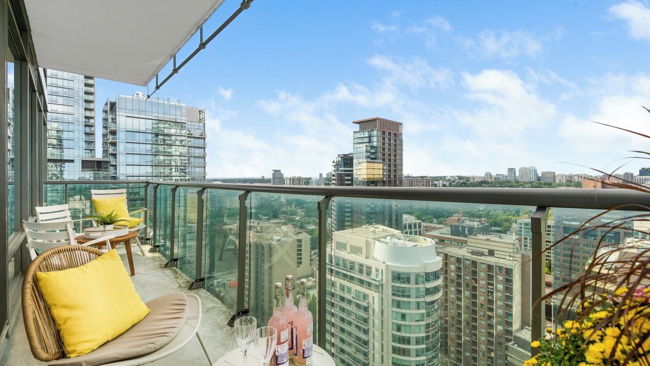 Photo of Outdoor in Yorkville