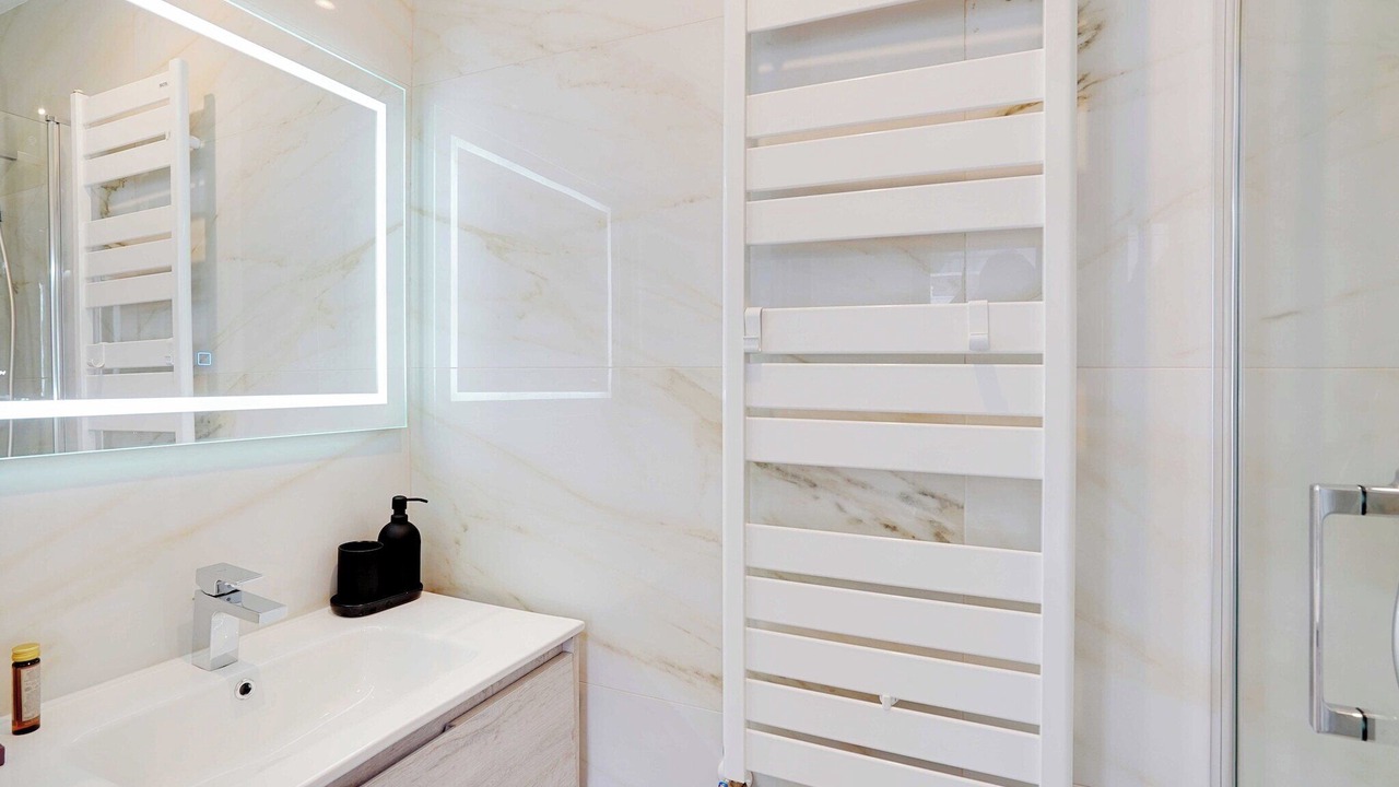 Photo of Bathroom in Levallois-Perret