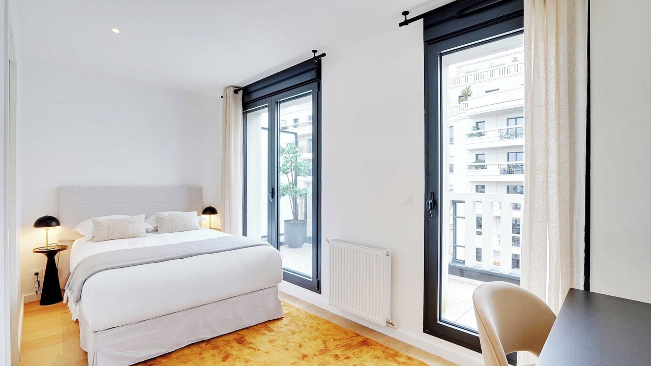 Photo of Bedroom in Levallois-Perret