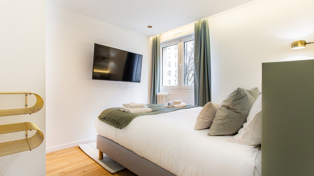 Photo of Bedroom in Hopital Saint-Louis