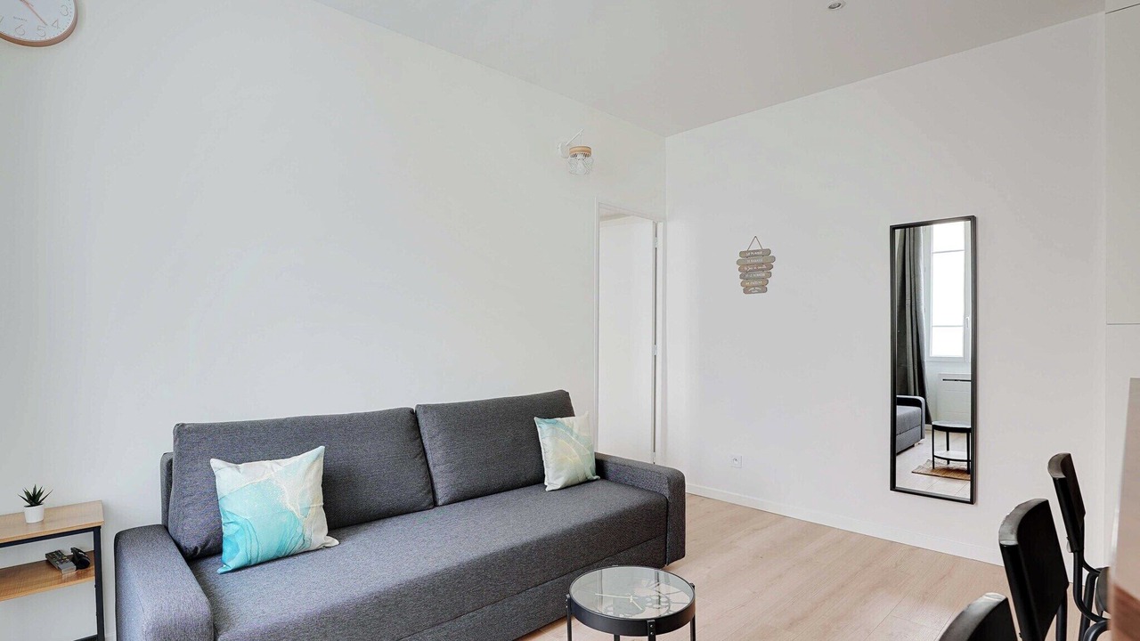 Photo of Livingroom in Levallois-Perret