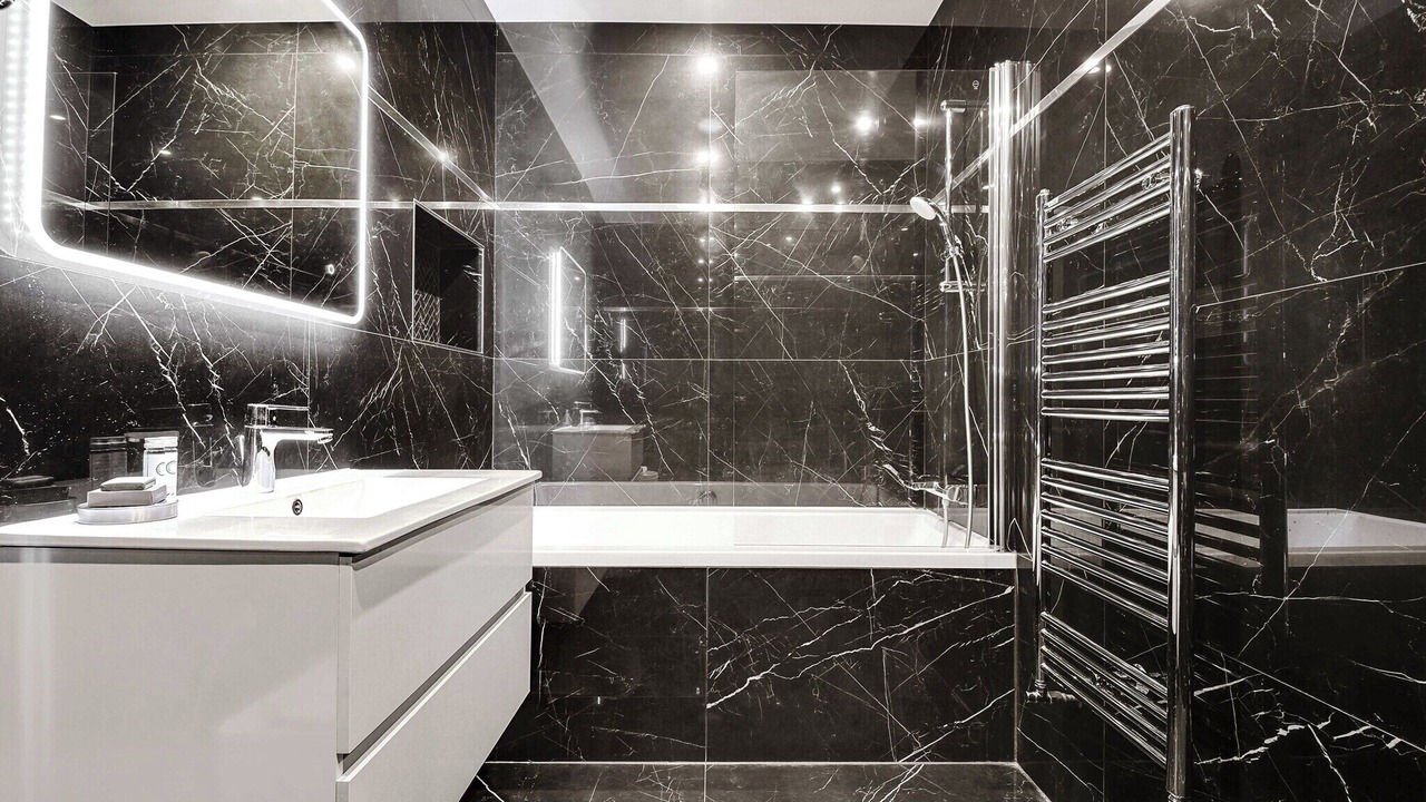 Photo of Bathroom in Chaussee-d'Antin