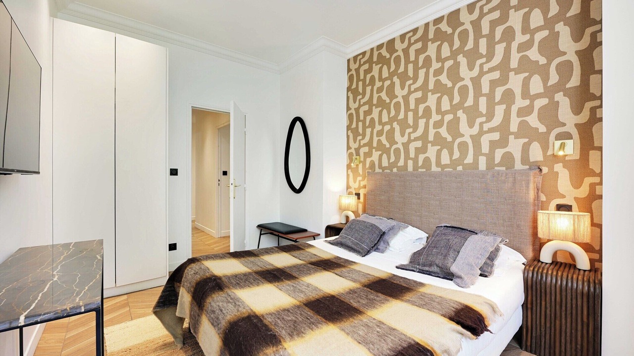 Photo of Bedroom in Notre-Dame-des-Champs