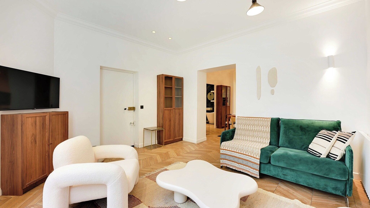 Photo of Livingroom in Notre-Dame-des-Champs