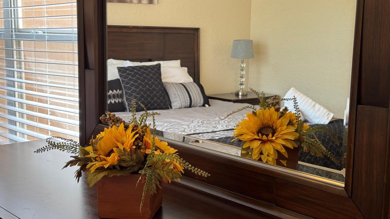 Photo of Bedroom in Regal Palms