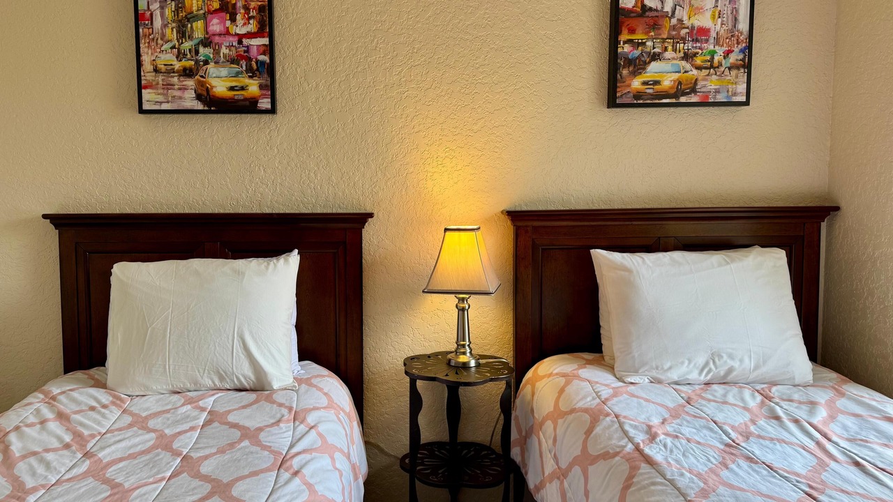 Photo of Bedroom in Regal Palms