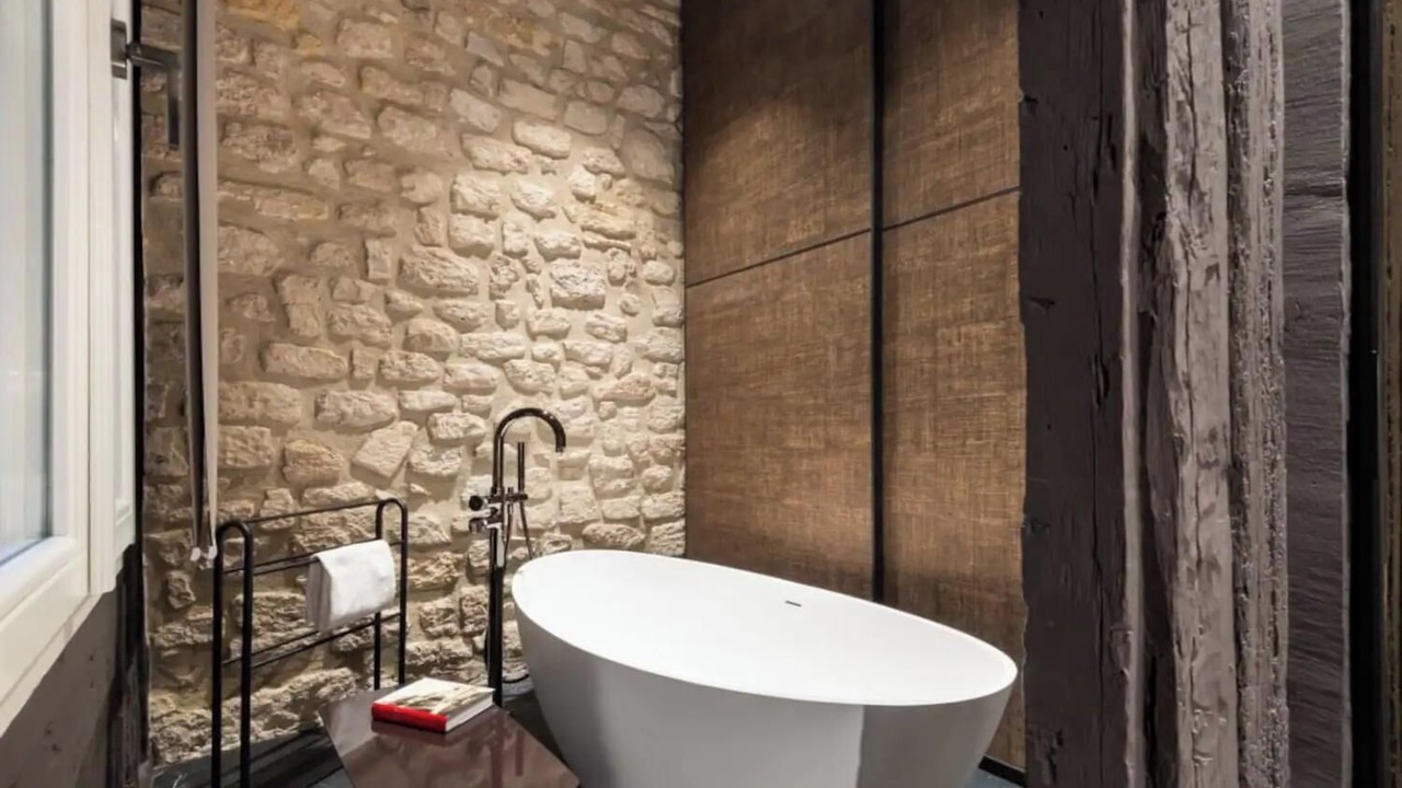 Photo of Bathroom in Les Iles