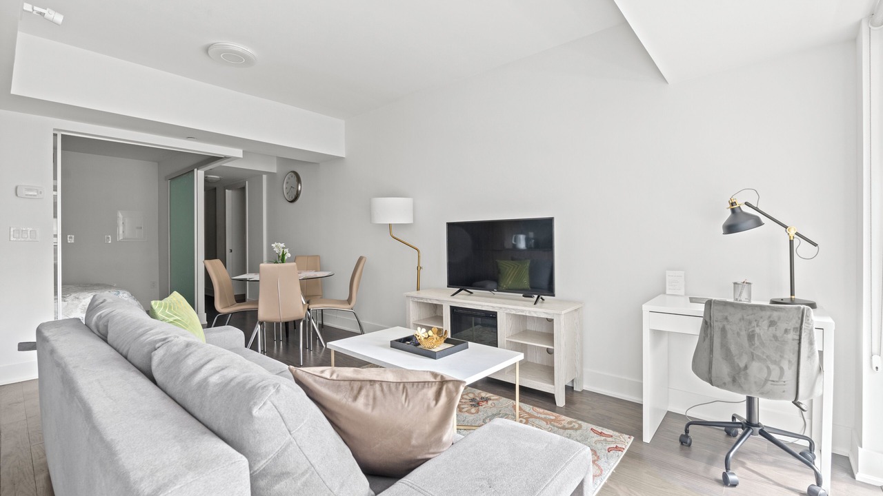 Photo of Livingroom in Bay Cloverhill