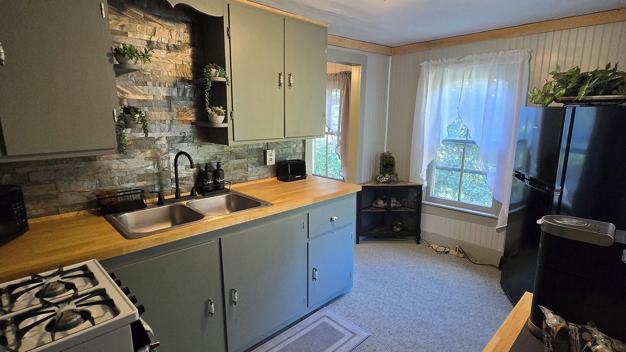 Photo of Kitchen in Benton