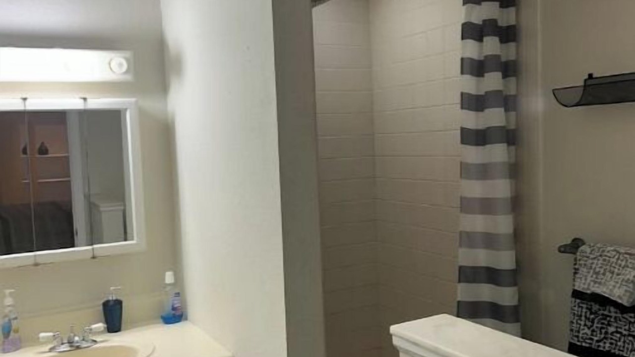 Photo of Bathroom in Campbell