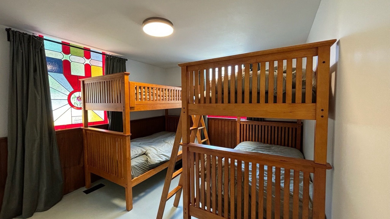 Photo of Bedroom in Nottawa