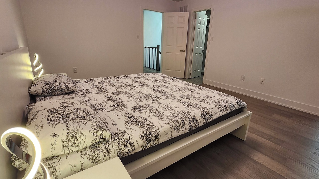 Photo of Bedroom in Elder Mills