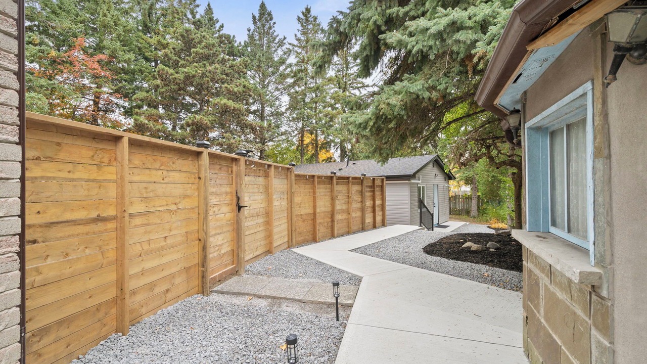 Photo of Outdoor in Agincourt North