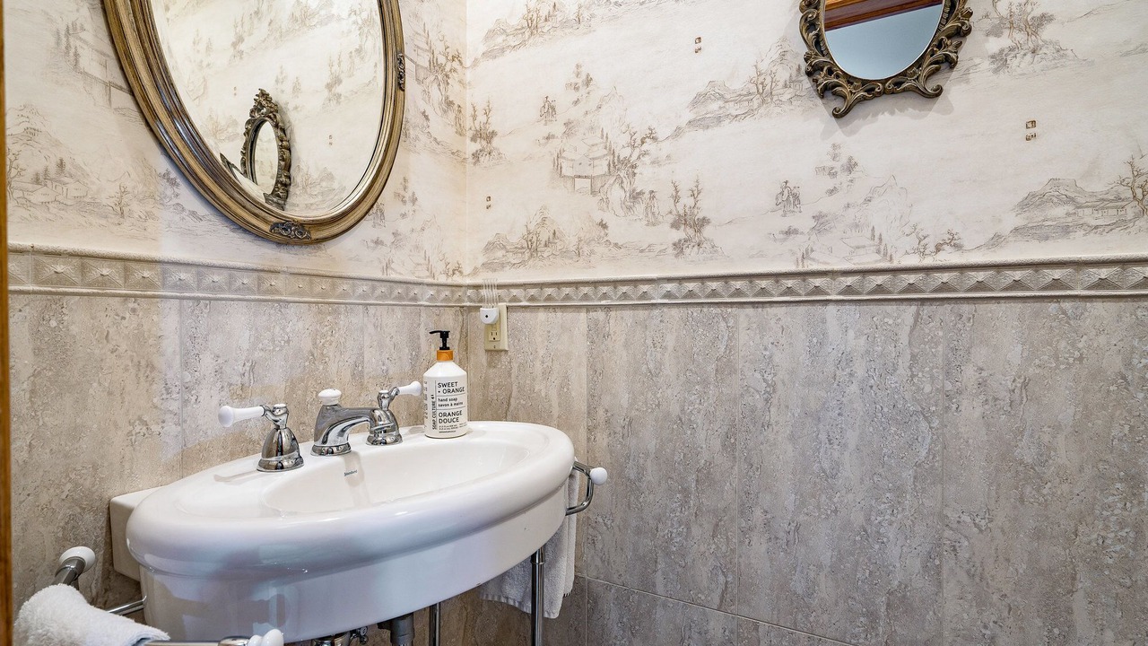 Photo of Bathroom in The Blue Mountains