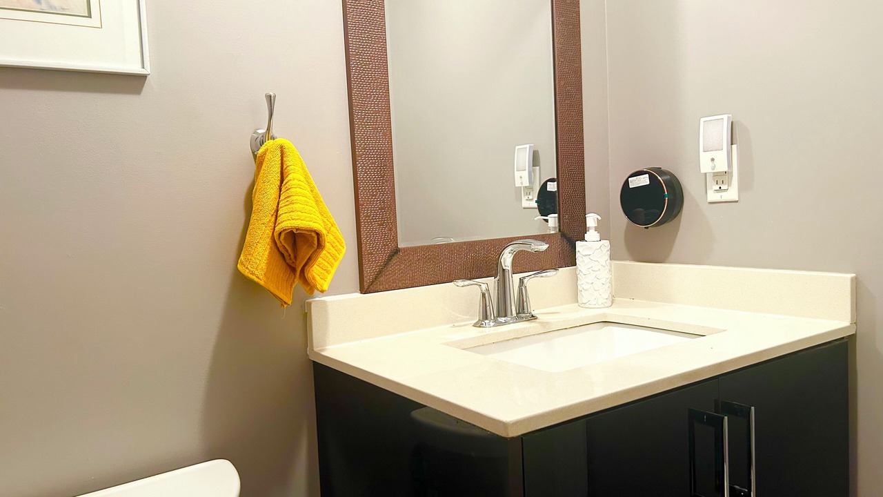 Photo of Bathroom in Davisville