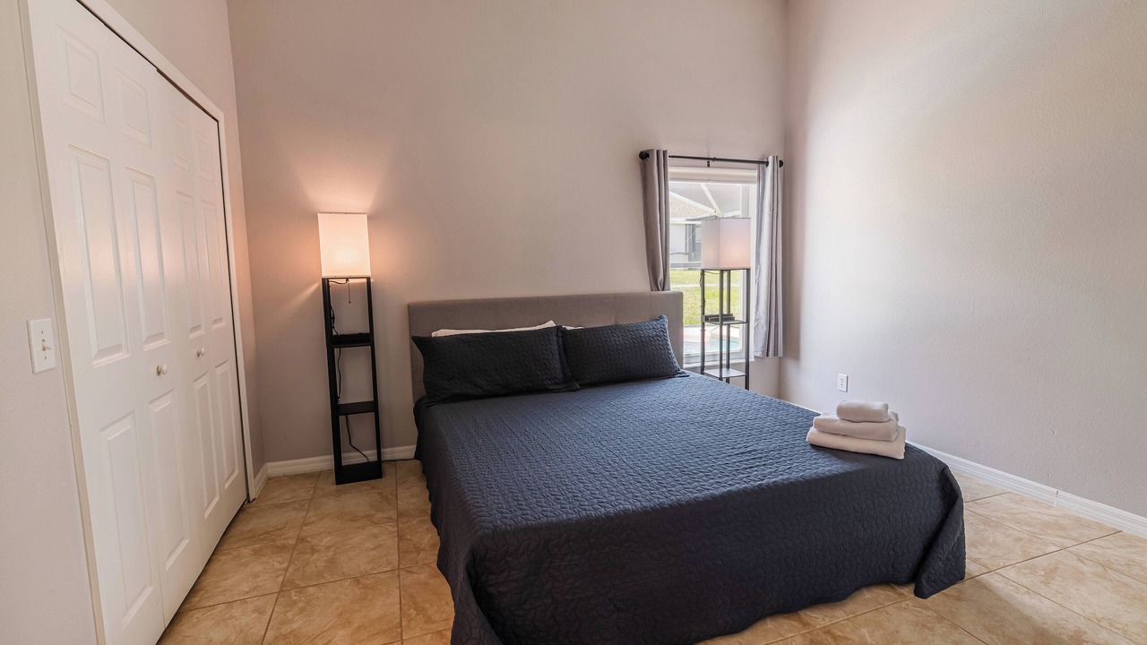 Photo of Bedroom in Florida Pines