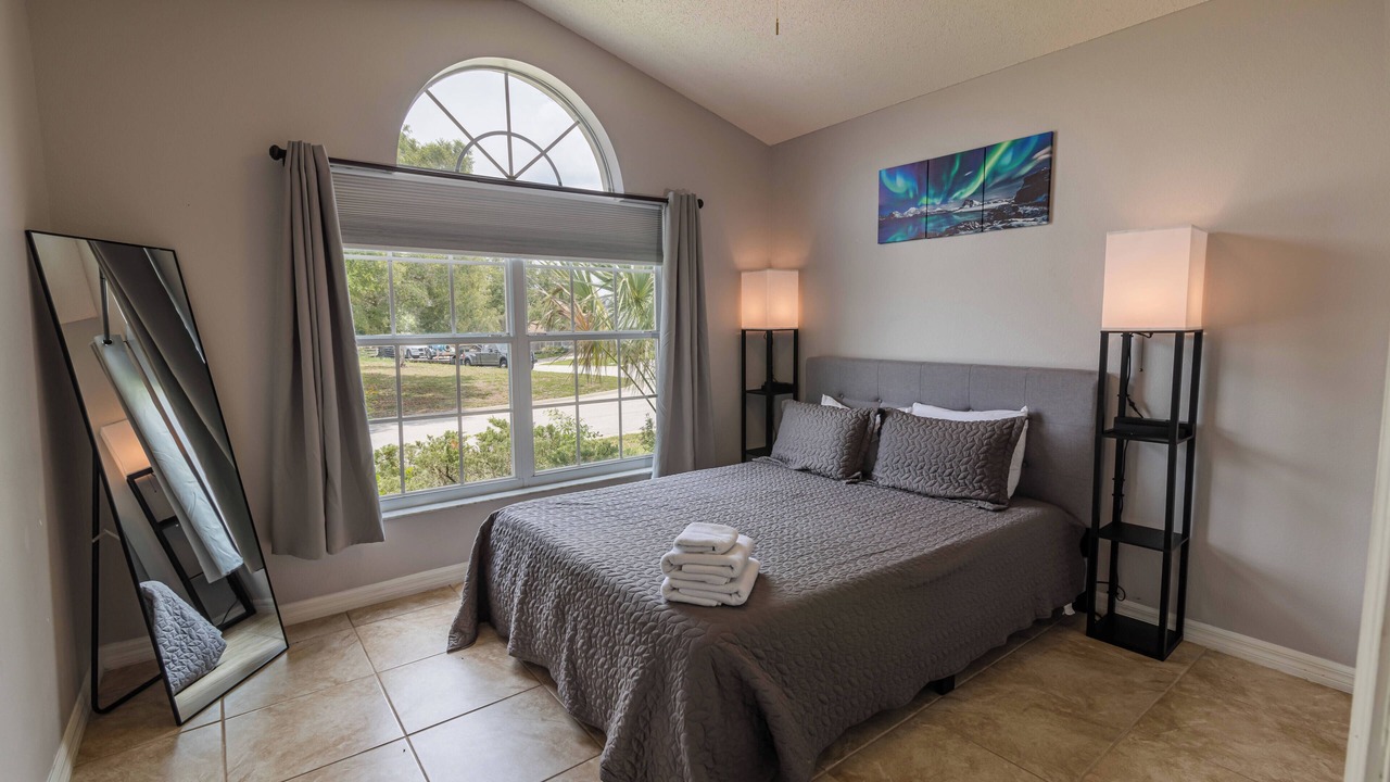 Photo of Bedroom in Florida Pines