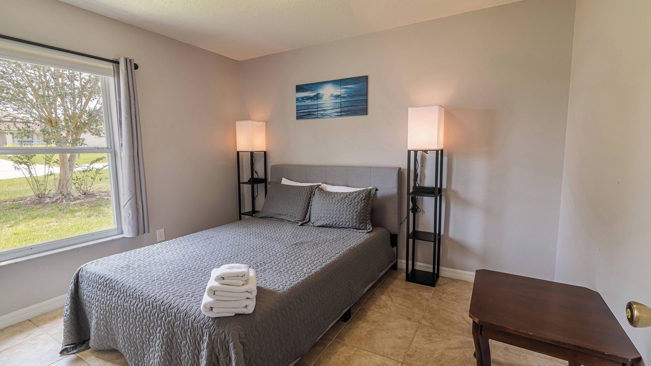 Photo of Bedroom in Florida Pines
