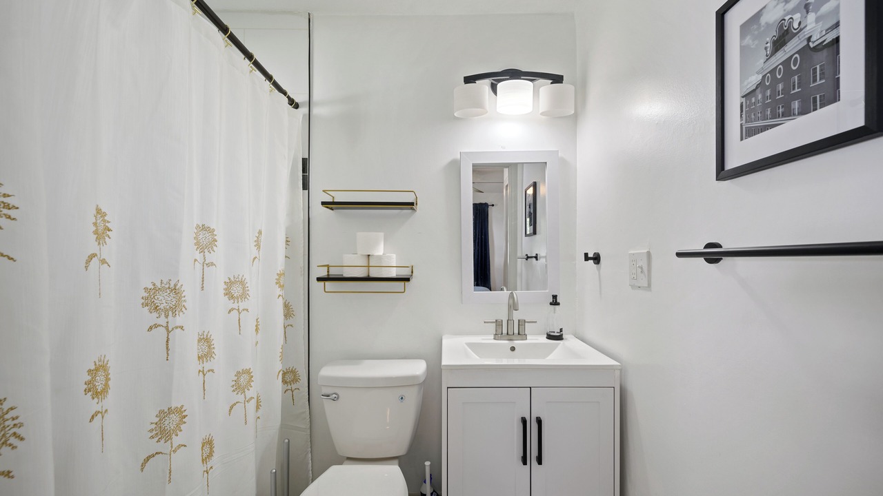 Photo of Bathroom in Lakeland