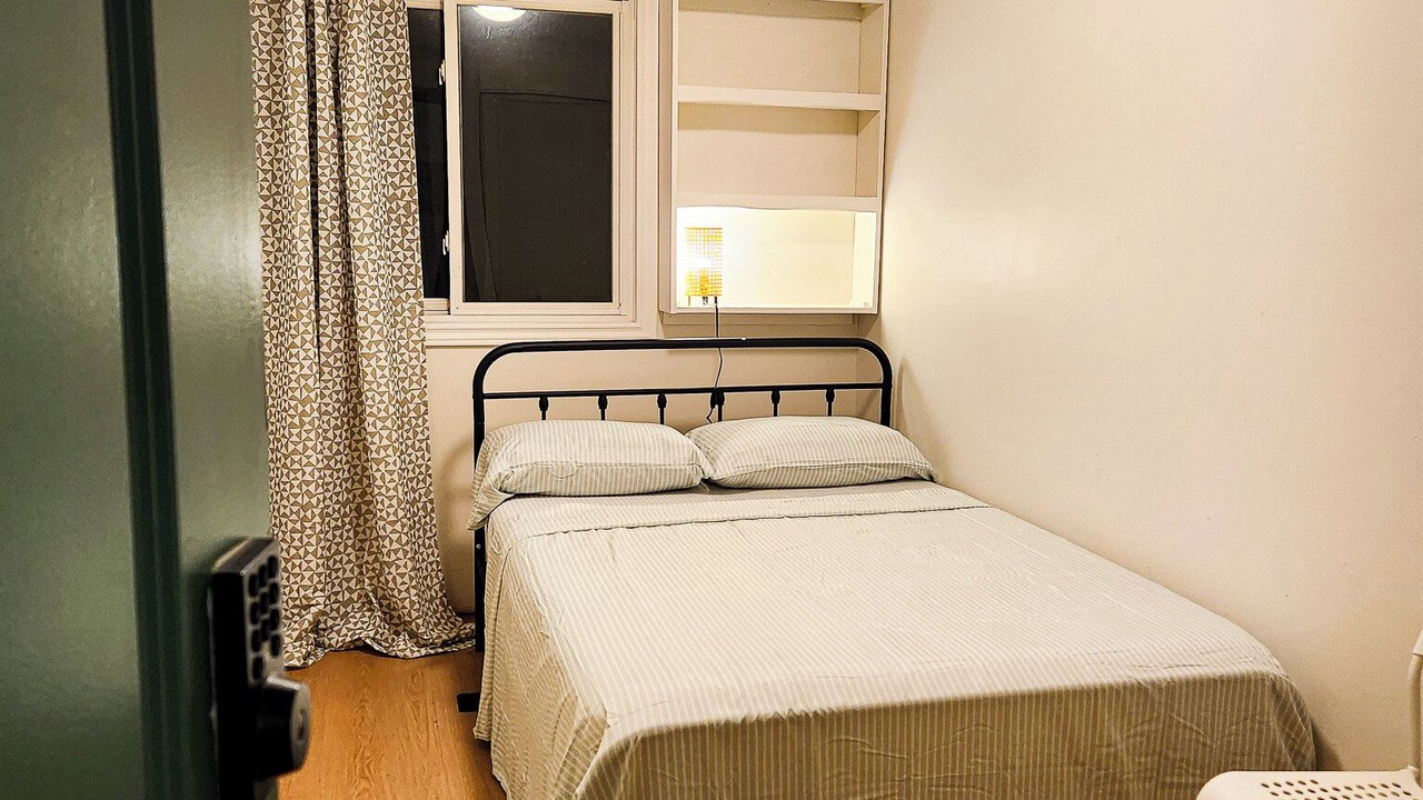 Photo of Bedroom in Bramalea