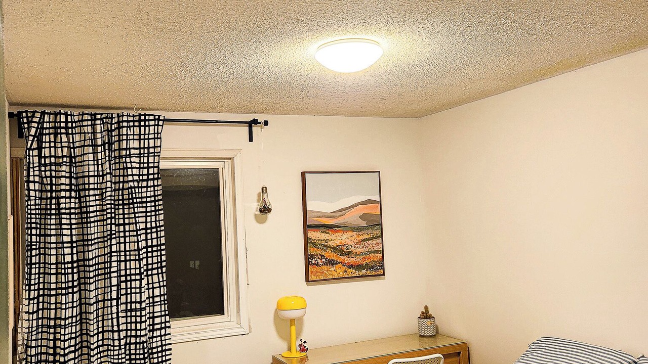 Photo of Bedroom in Bramalea