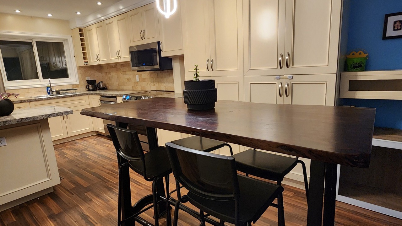 Photo of Kitchen in Bramalea