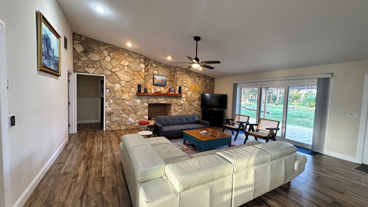 Photo of Livingroom in Odessa
