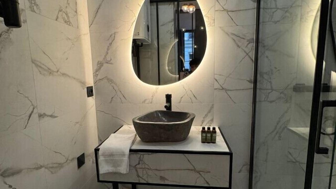 Photo of Bathroom in Quartier de la Roquette